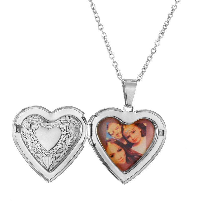 Personalized Custom Photo Love Locket Pendant Necklace Stainless Steel Birthday/Christmas/Anniversary Jewelry For Women Men