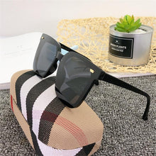 Load image into Gallery viewer, Vintage Polarized Square Sunglasses Ladies Travel Driving Beach Pool Sun Glasses For Women Fashion 2021
