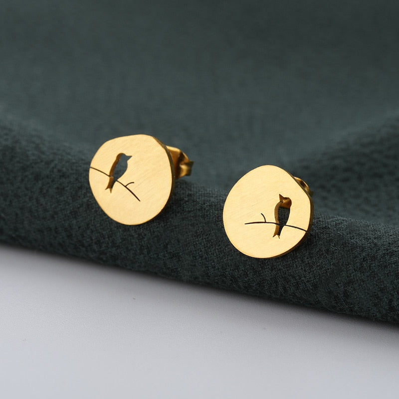 Cute Hollow Bird On A Branch Studs Earring Round Shape Pendant Lovely Animal Anime Earring For Women Girls Fashion Jewelry Gift