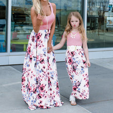 Load image into Gallery viewer, Dress Mommy And Me Sleeveless Flower Print Maxi Dresses Family Summer Matching Set Dress Children&#39;s Clothing Vestidos Outfits
