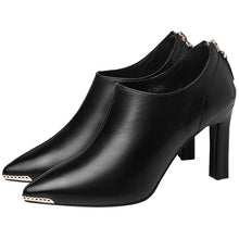 Load image into Gallery viewer, Ladies pointed toe thick heel single shoes, back zipper solid color women&#39;s shoes
