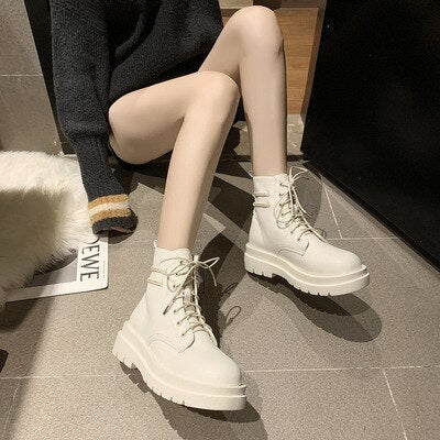 2021 British Style Autumn and Winter Cotton Boots New Lace-up Latest Fashion Shoes Rubber Sole Womens Shoes