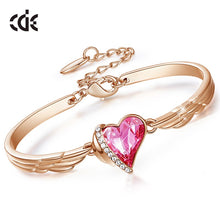 Load image into Gallery viewer, CDE Noble Green Fashion Heart Crystal Charm Bangles Women Gold Color Copper Jewelry Bangle Bracelet Women Accesso
