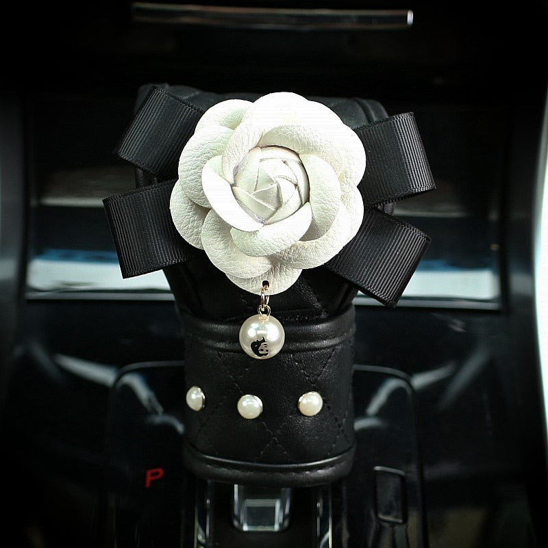 Creative Leather Pearl Camellia Flower Car Seat Belt Cover Shoulder Pads Car Shifter Hand Brake Covers Auto Interior Accessories