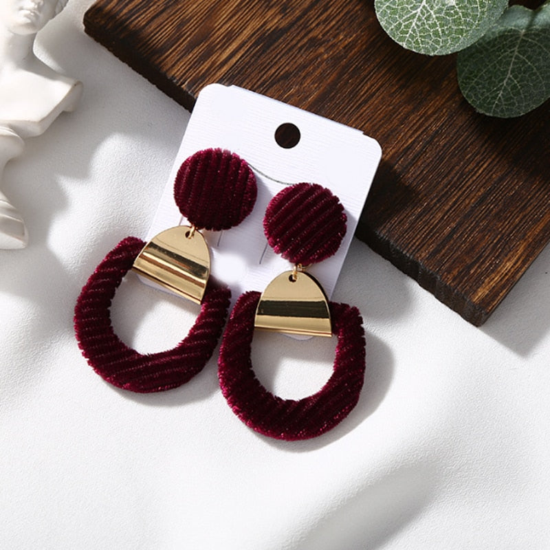 1Pair New Arrival Hollow Pink Velvet Geometry Earring Exquisite High Quality Graceful Gifts Drop Earrings