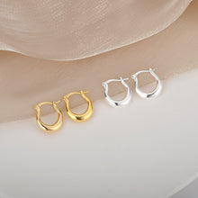 Load image into Gallery viewer, Simplicity Round Stainless Steel Earrings Women Minimalist European Modern Female Glamour Ear Rings Gifts Bijoux Femme Jewelry
