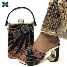 Load image into Gallery viewer, 2021 New Arrival Fashionable Italian Shoes and Bag Sets Silver Color Women&#39;s Shoes with Appliques for African lady Sandals
