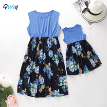 Load image into Gallery viewer, Qunq Mom and Daughter Matching Dress Summer Sleeveless Cotton Floral Family Outfits 2021 New A-line Women Girls Clothing
