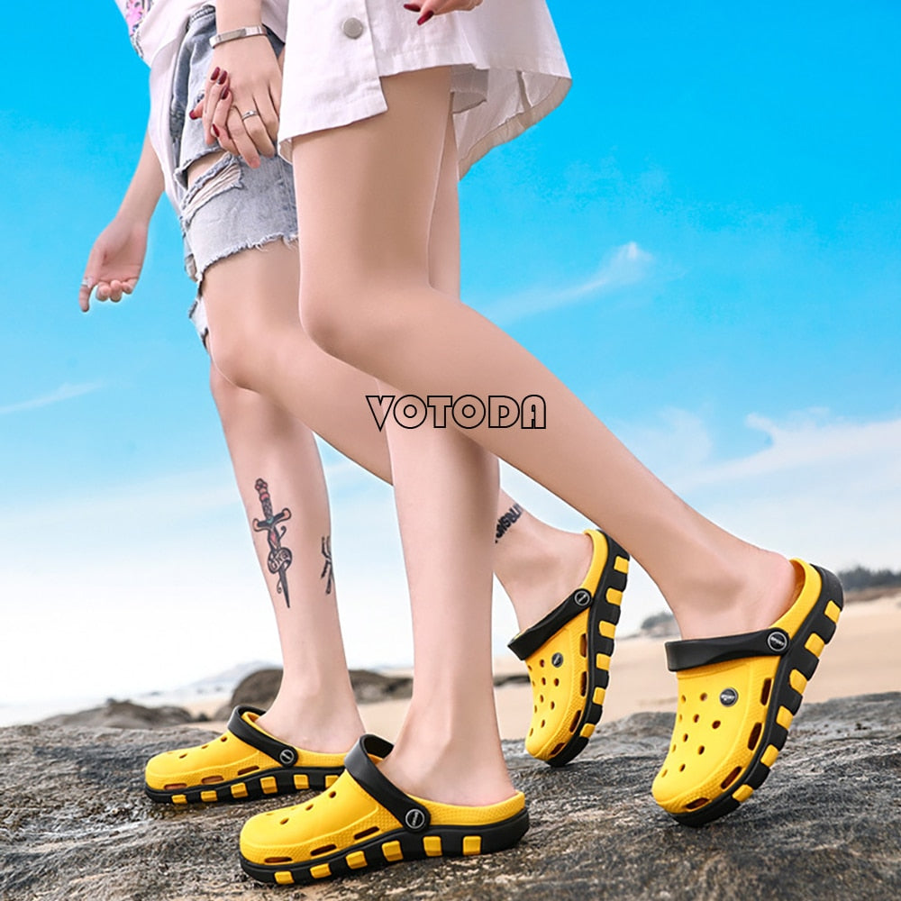 Summer Couple Beach Sandals Men Women Hole Shoes Casual Flats Slides Fashion Garden Clog Aqua Shoes Trekking Wading Slippers Hot