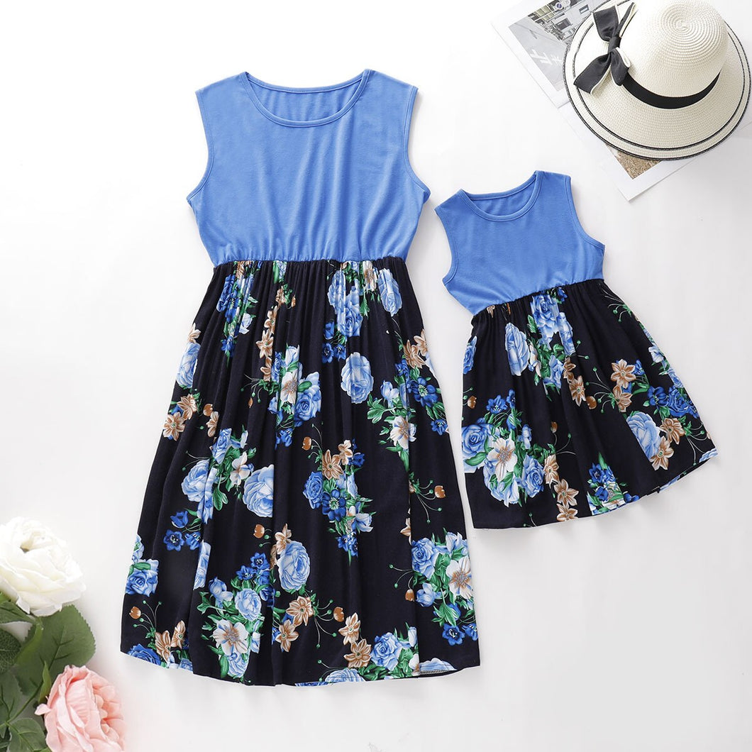 Qunq Mom and Daughter Matching Dress Summer Sleeveless Cotton Floral Family Outfits 2021 New A-line Women Girls Clothing